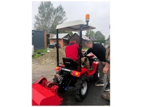 Traktor–kosiarka wielofunkcyjna – instruktaż obsługi